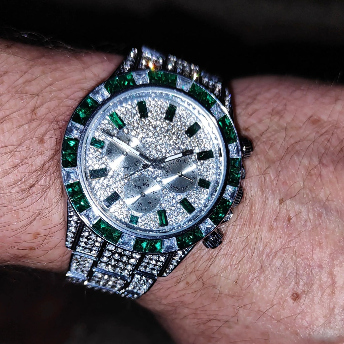 Emerald Frost 42mm – Fully Iced Chronograaf Horloge