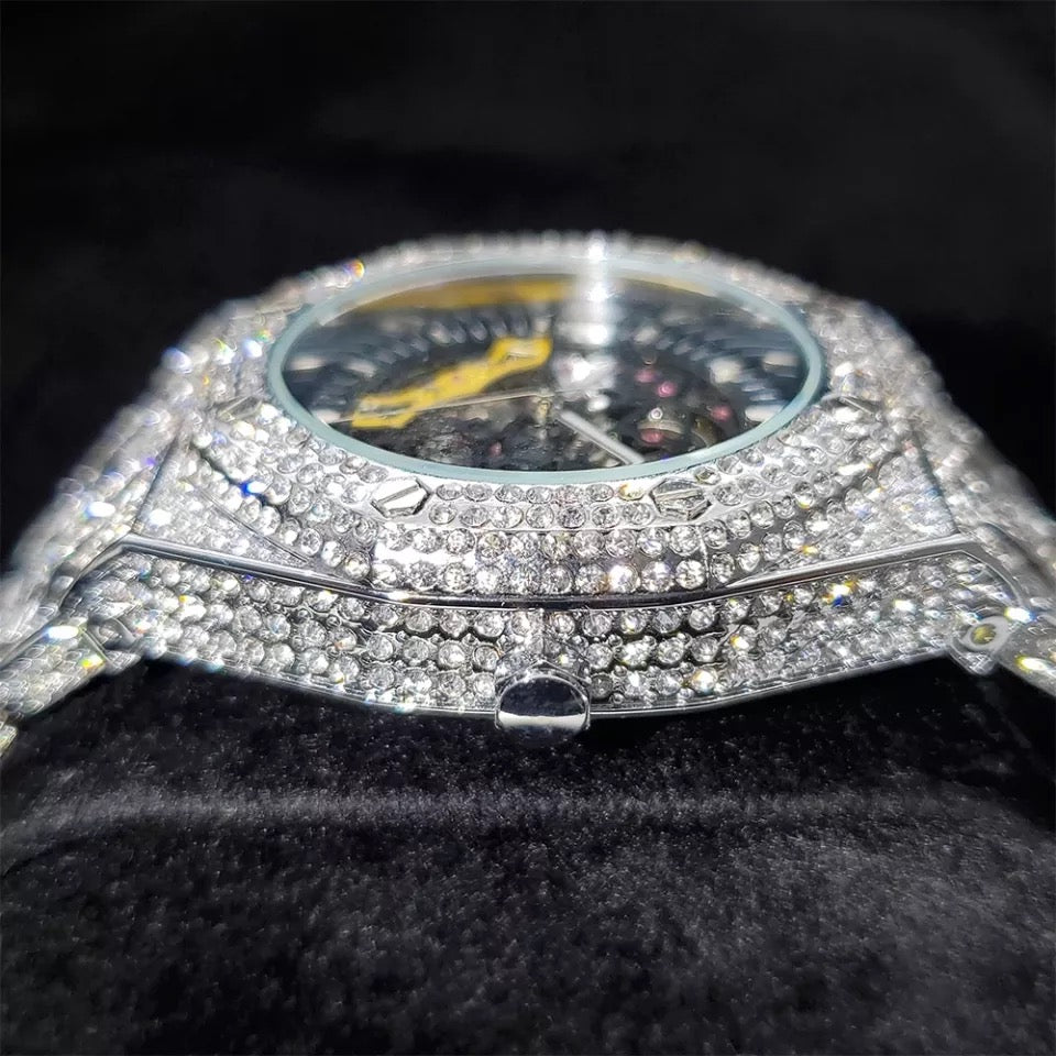 Montre Squelette Automatique Fully Iced Out