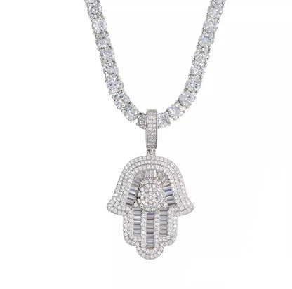 MAIN HAMSA AVEC CHAÎNE DE TENNIS