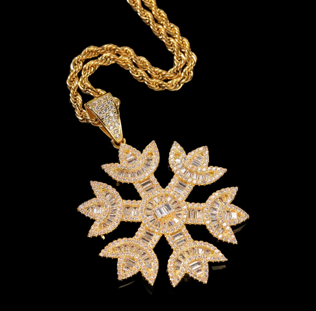 Pendentif flocon de neige plaqué or