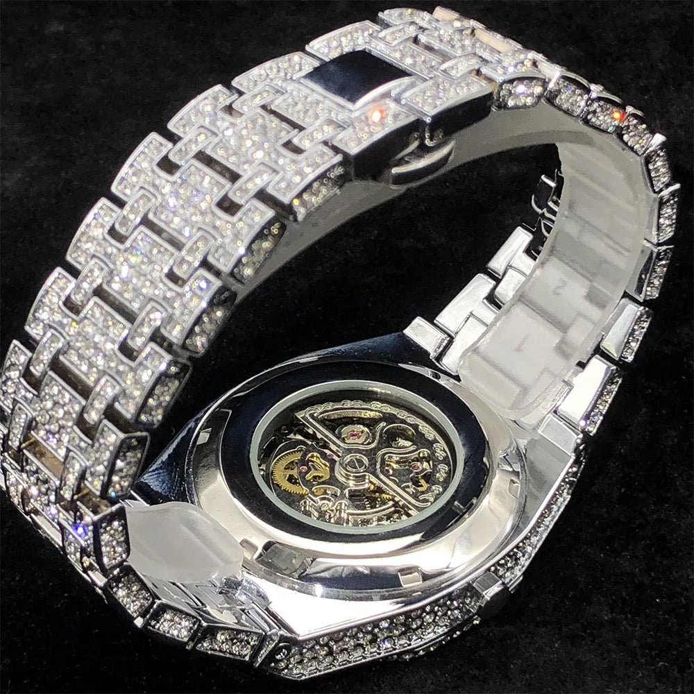 Royal Majestic 44mm – Fully Iced Automatisch Skeleton Horloge